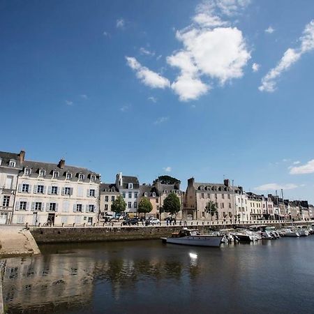 Vue Imprenable Sur Le Port, Charmant Et Clair! 瓦讷 外观 照片