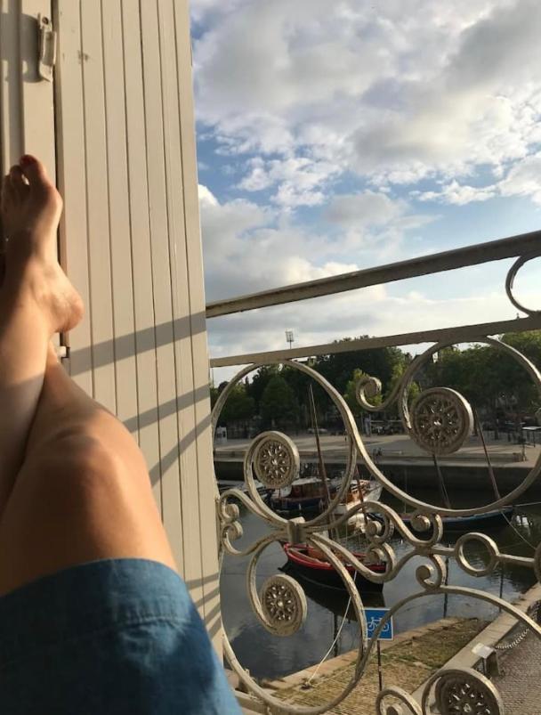 Vue Imprenable Sur Le Port, Charmant Et Clair! 瓦讷 外观 照片