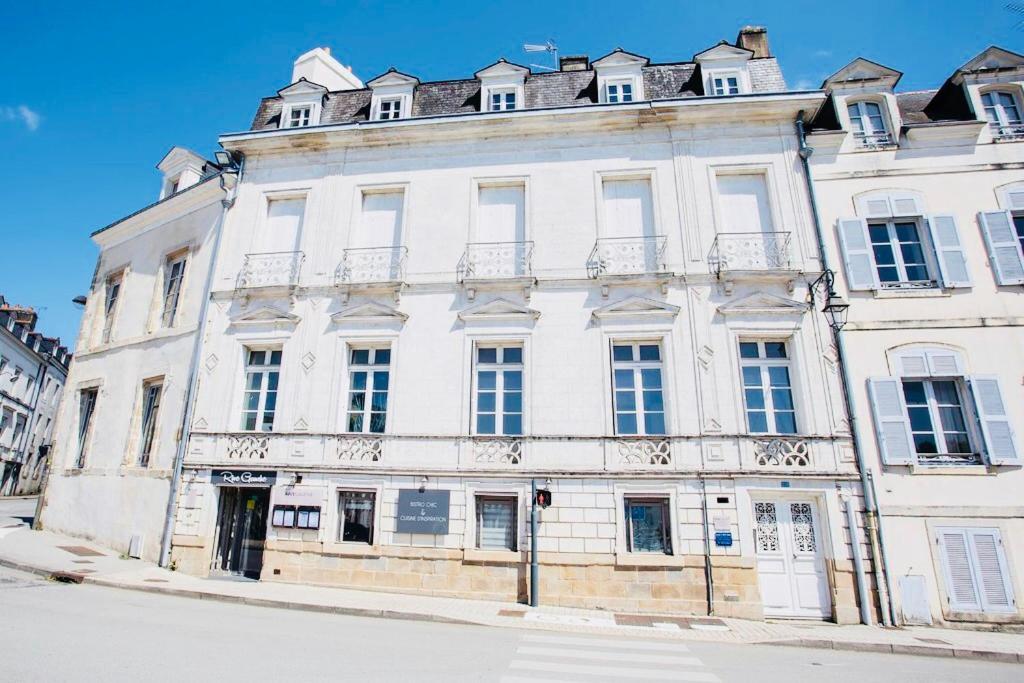Vue Imprenable Sur Le Port, Charmant Et Clair! 瓦讷 外观 照片
